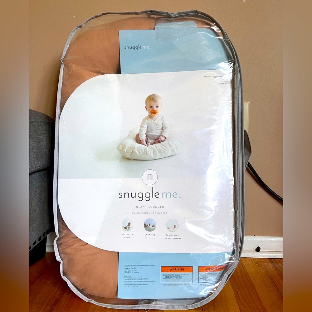 Snuggle Me Infant Lounger
